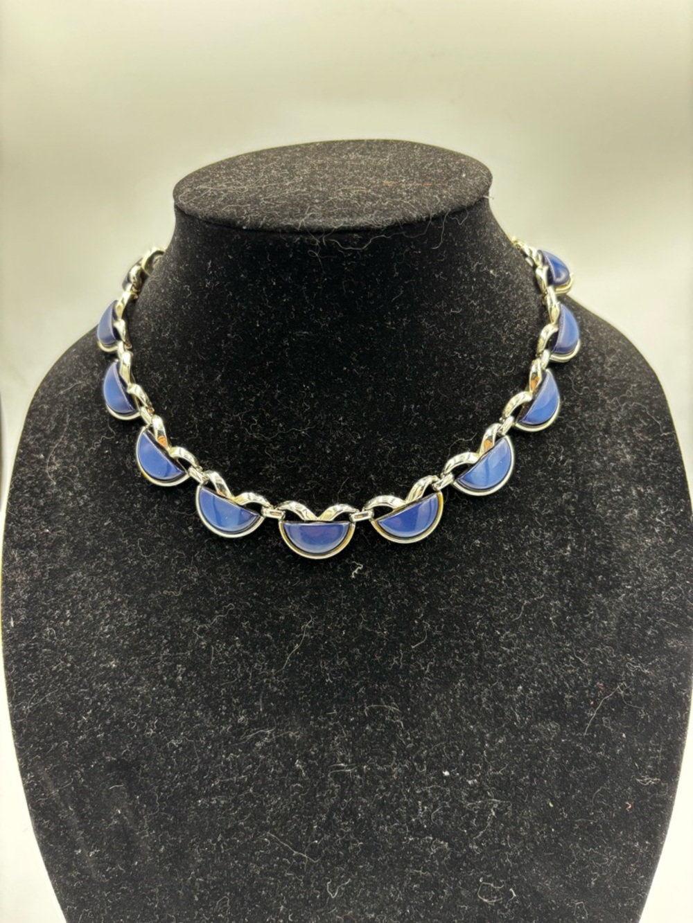 Vintage 50s Coro Silver-Tone Necklace with Blue Crescent Thermoset